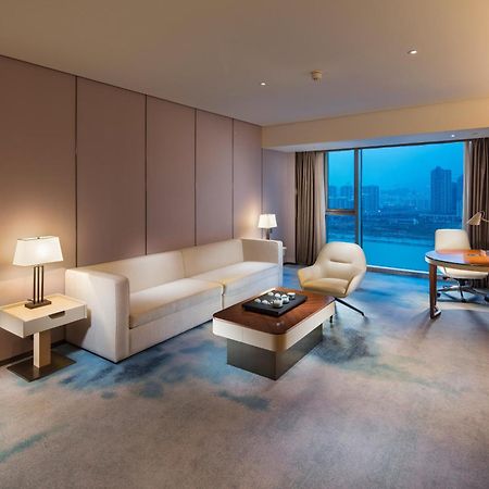 Hilton Quanzhou Riverside Exterior foto