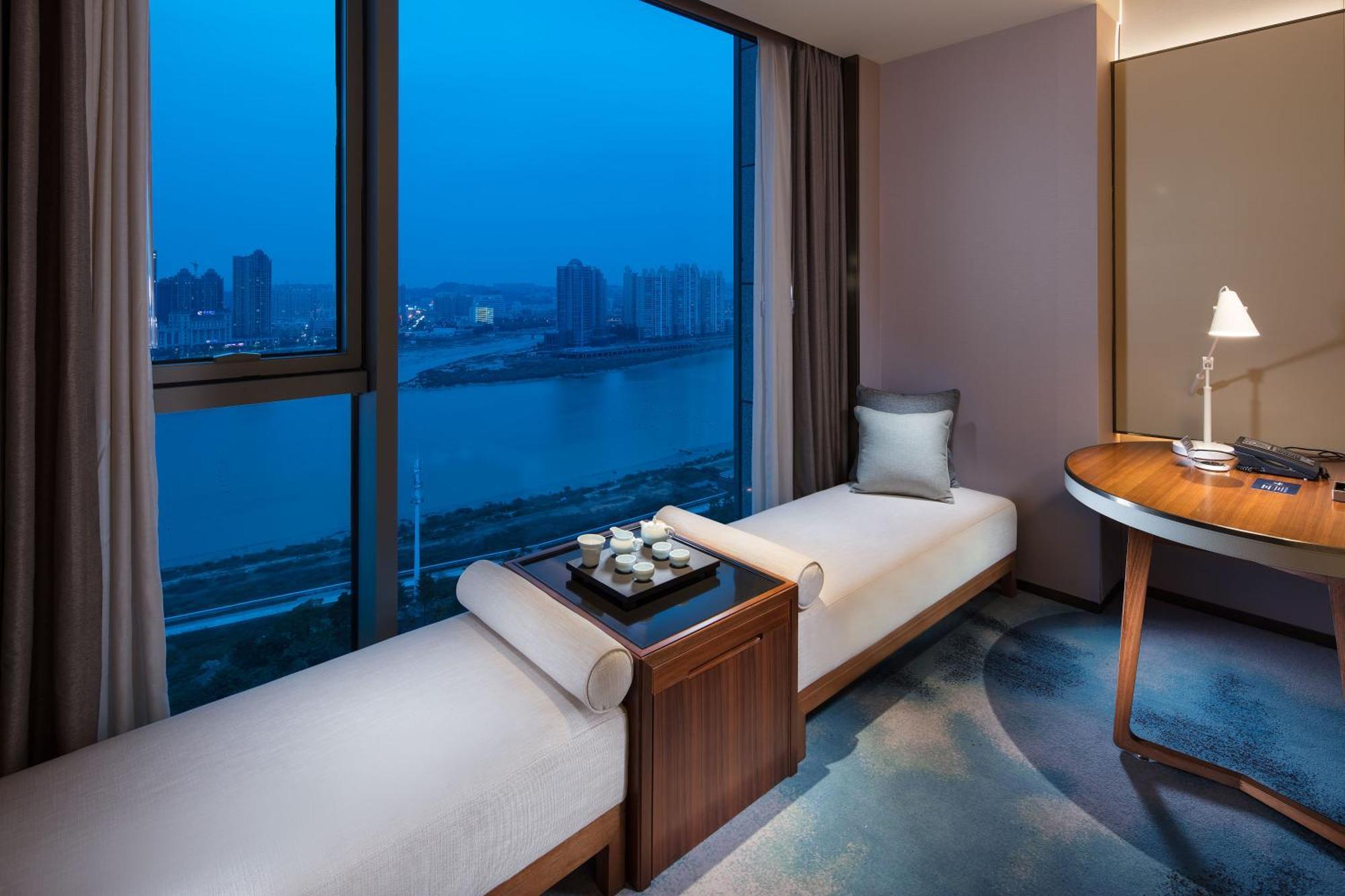 Hilton Quanzhou Riverside Exterior foto
